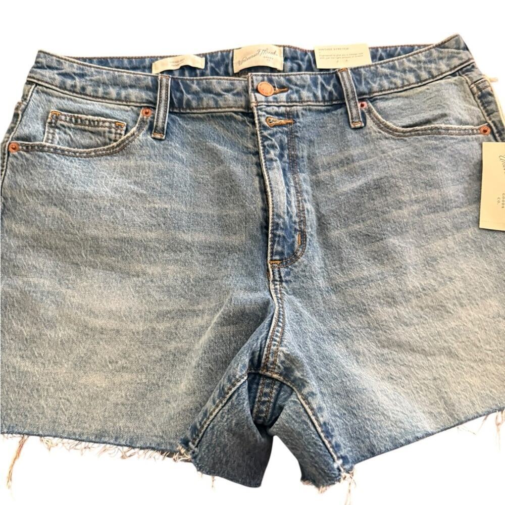 Universal Thread Vintage Stretch Jean Blue Denim  Shorts Size 14 / 32R NWT